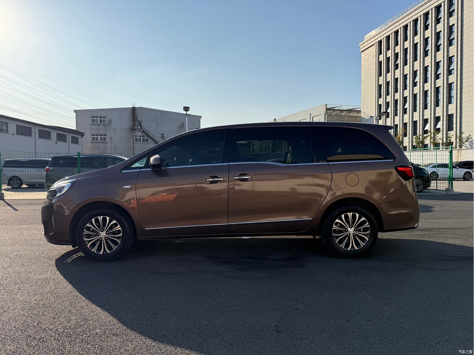 Buick GL8, 2021 20