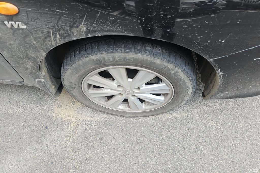 BYD L3, 2015 6