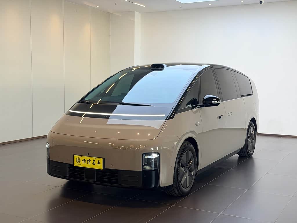 Li Auto MEGA
