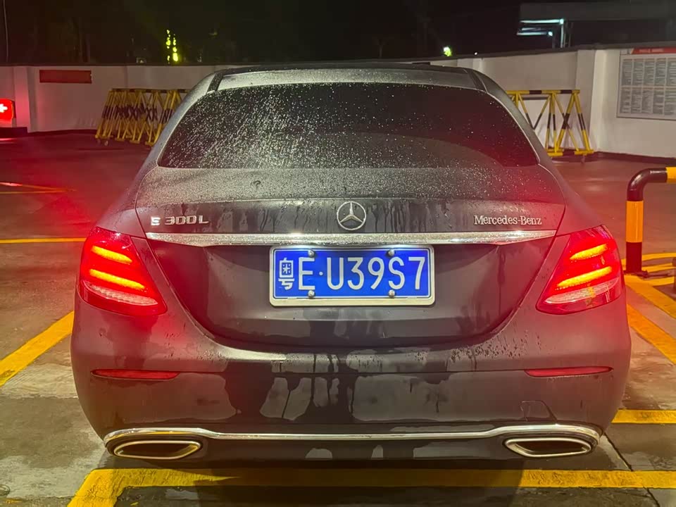 Mercedes-Benz E-class Mercedes-Benz E-class
