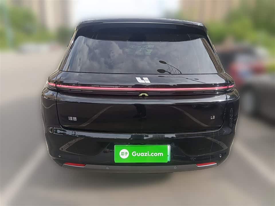 Li Auto Ideal L8