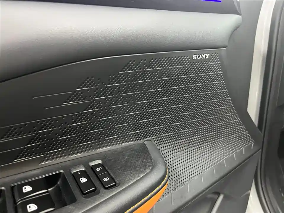 Changan UNI-V Smart iDD