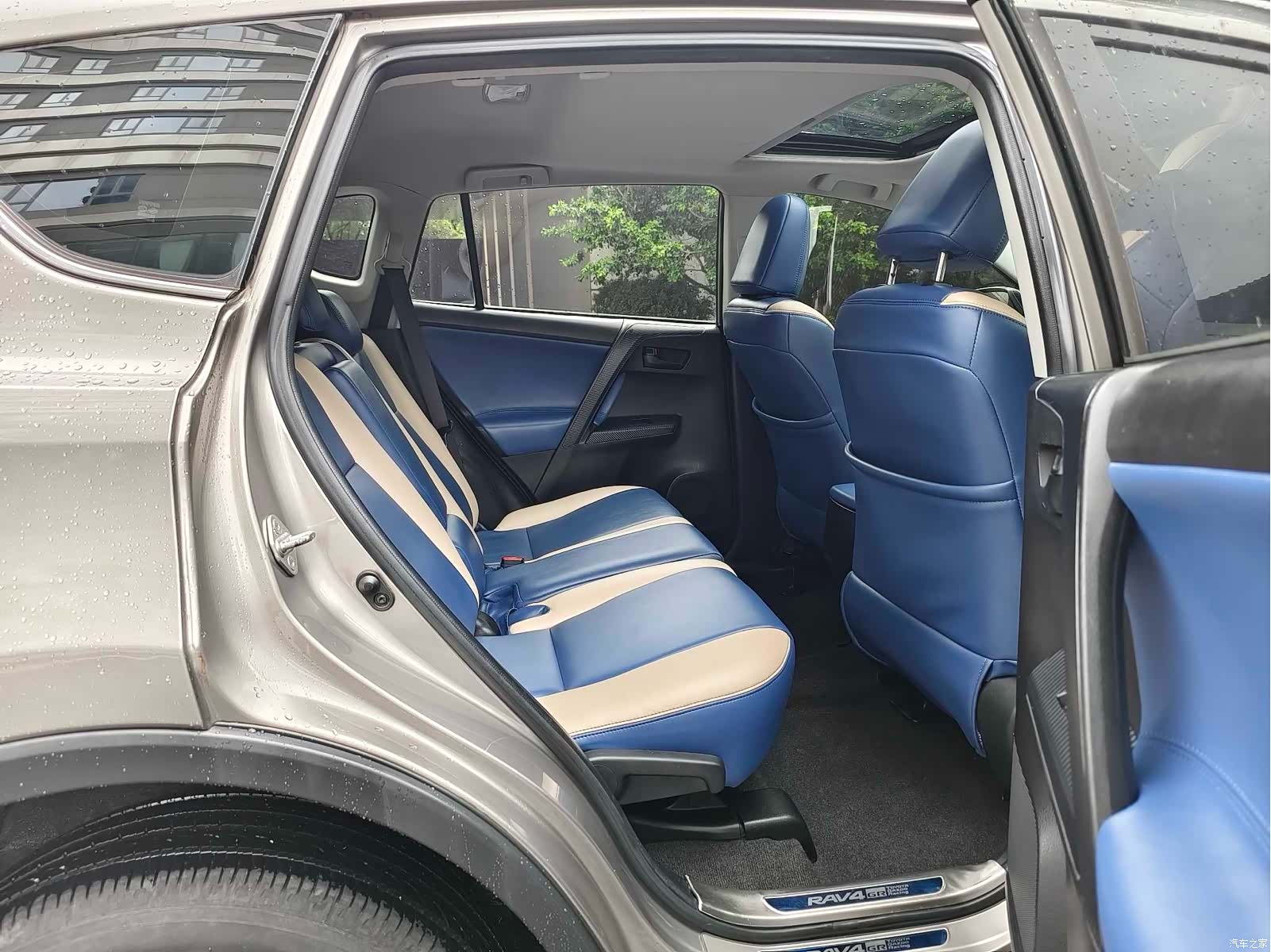Toyota RAV4, 2018 15