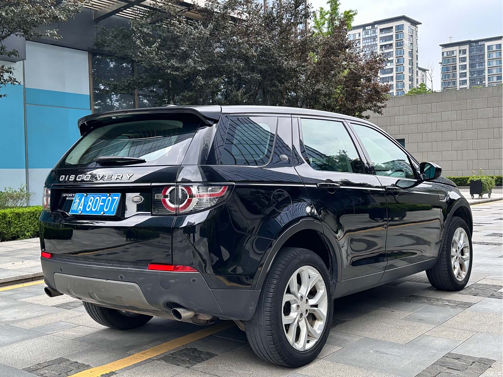 Land Rover Discovery, 2015 4