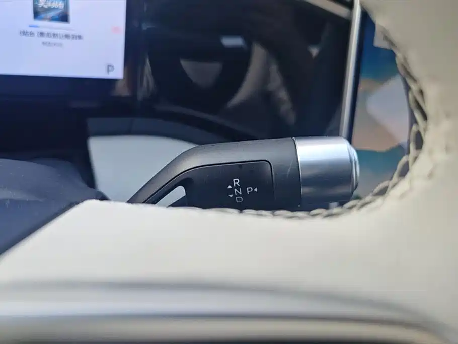 Geely Galaxy Galaxy L7