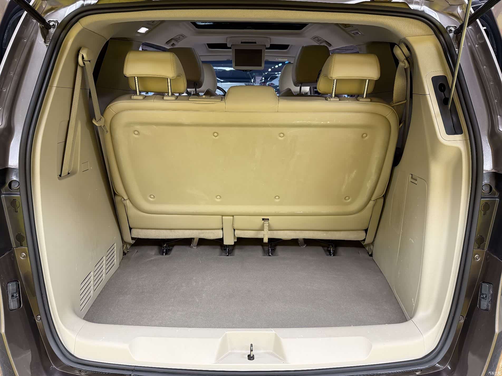 Buick GL8, 2015 41