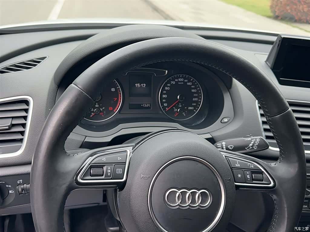 Audi Q3, 2017 4