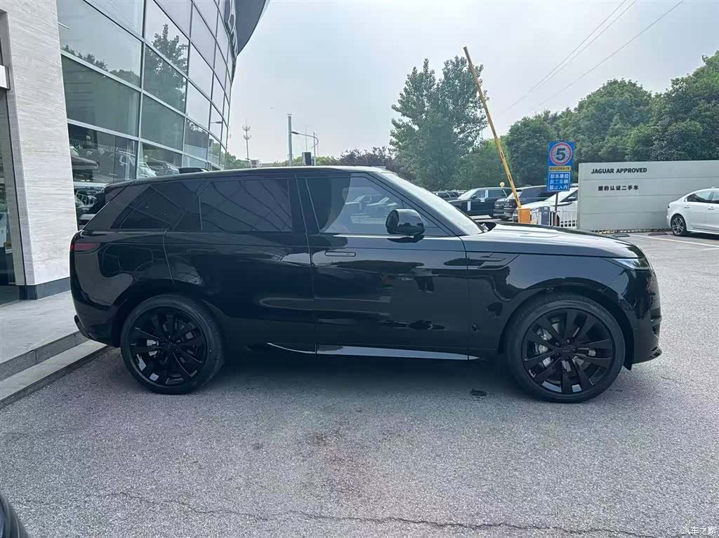 Land Rover Range Rover, 2026 9