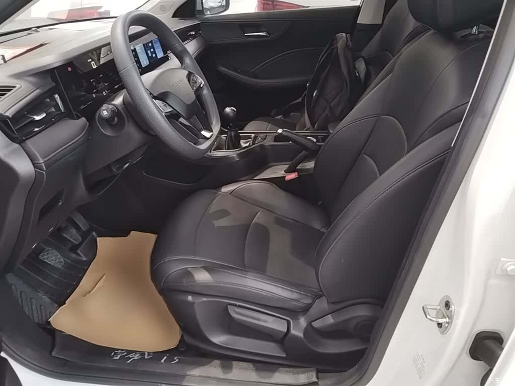 Roewe i5, 2024 15