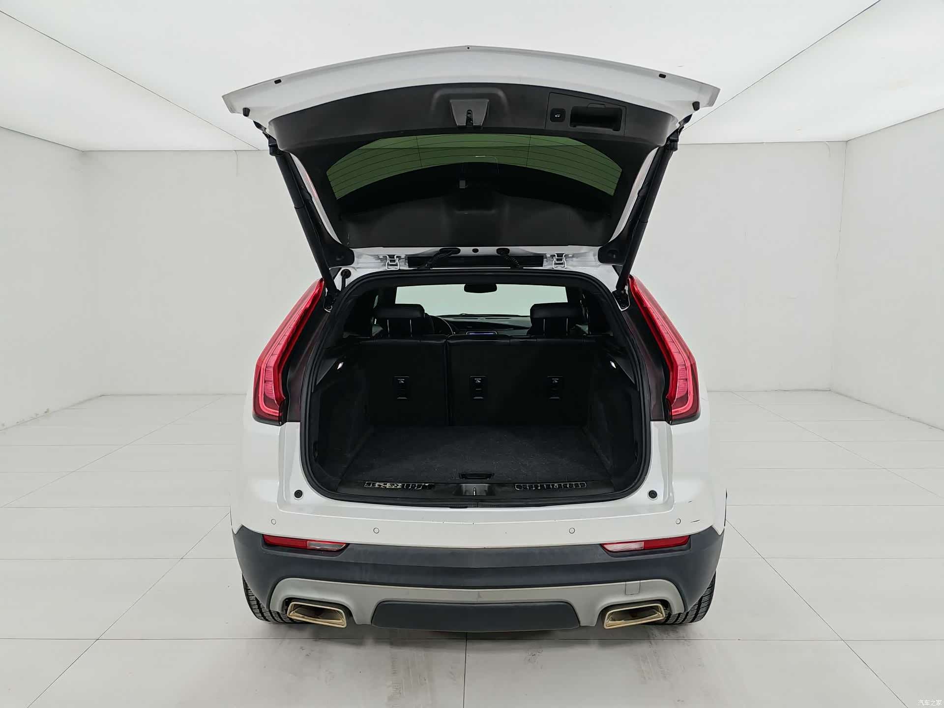 Cadillac XT4, 2021 16