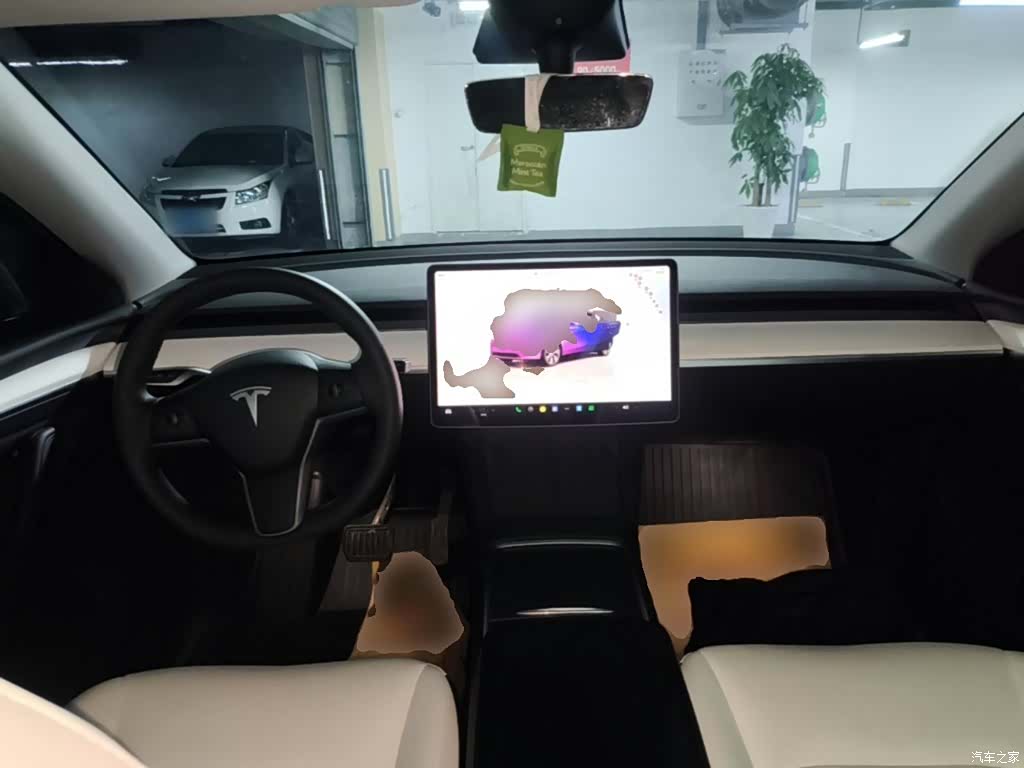 Tesla Model Y, 2023 10
