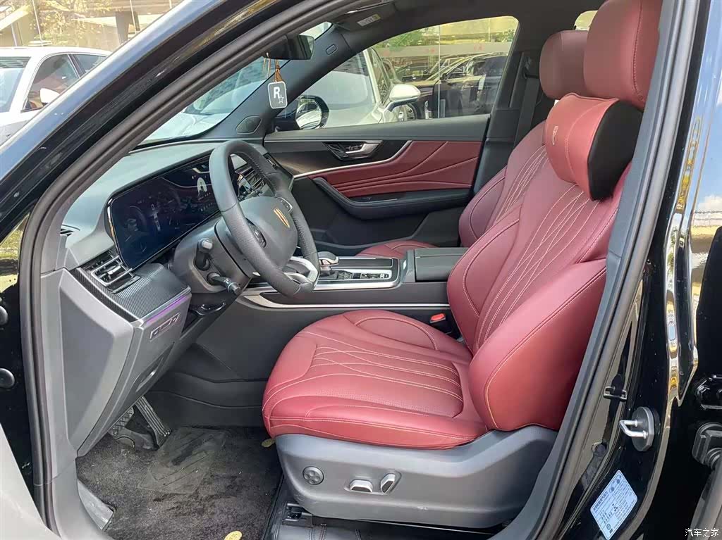 Hongqi HS5, 2025 16