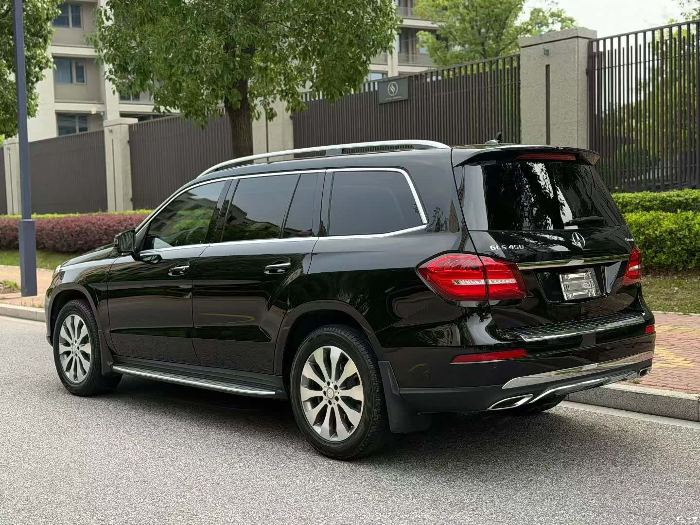 Mercedes-Benz GLS, 2017 15