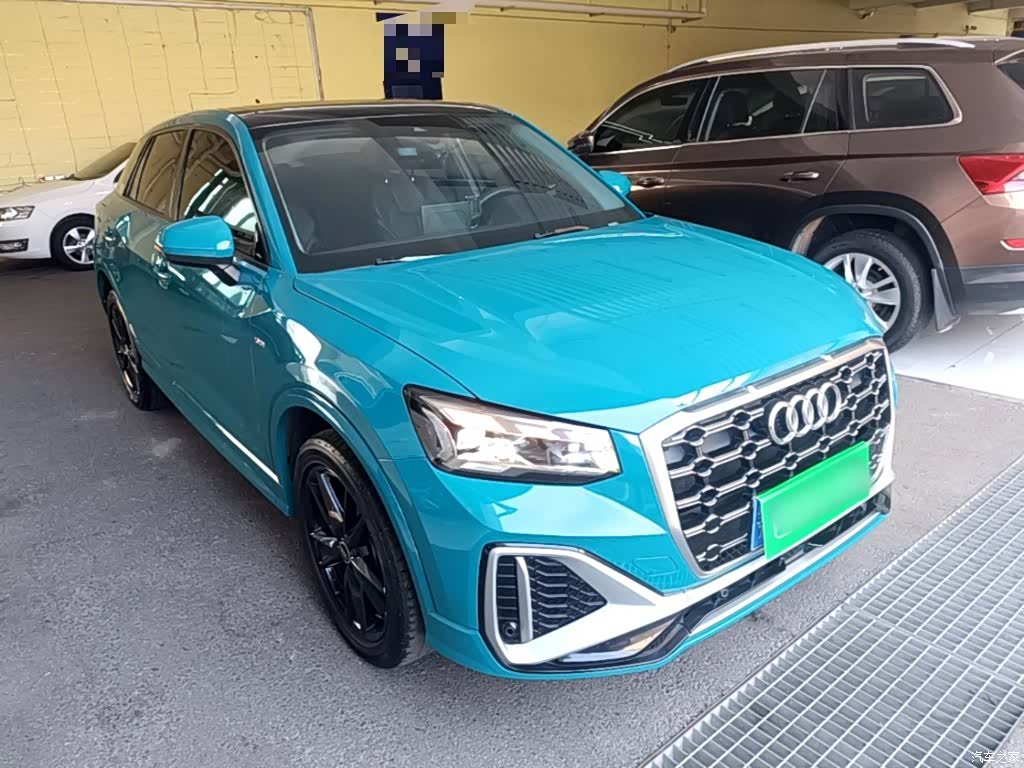Audi Q2L, 2022 4
