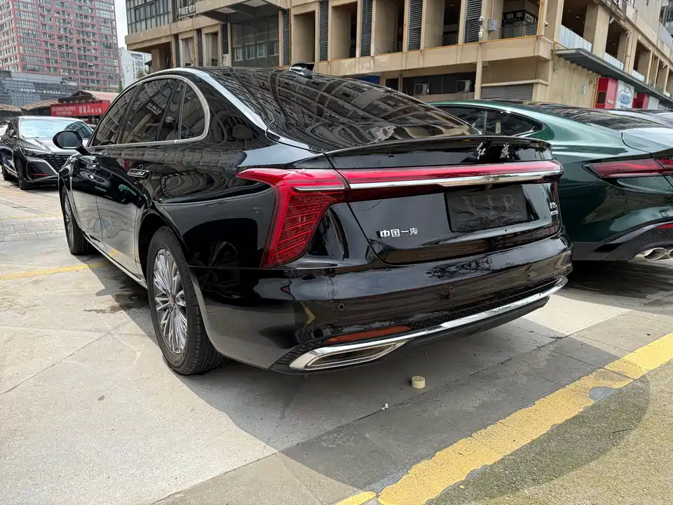 Hongqi H5