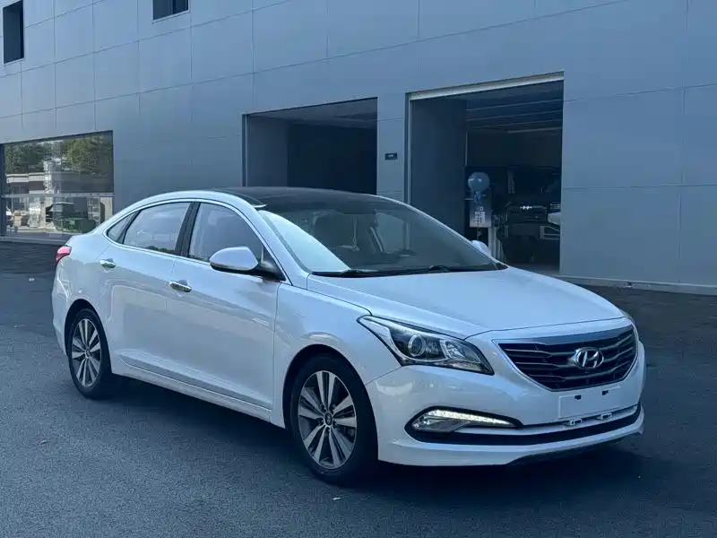 Hyundai Name picture