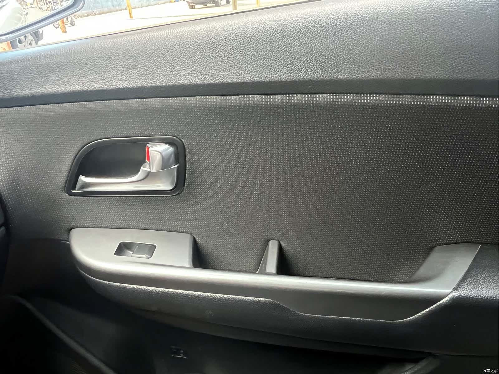 Kia K2, 2015 7