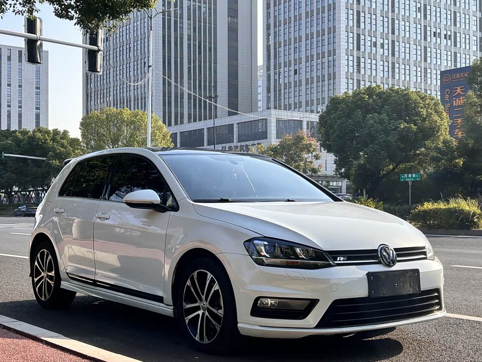 Volkswagen golf
