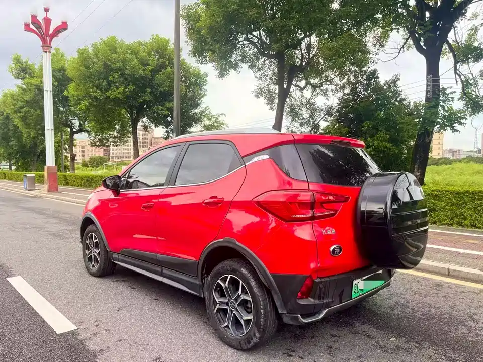 BYD Yuan Pro BYD Yuan Pro