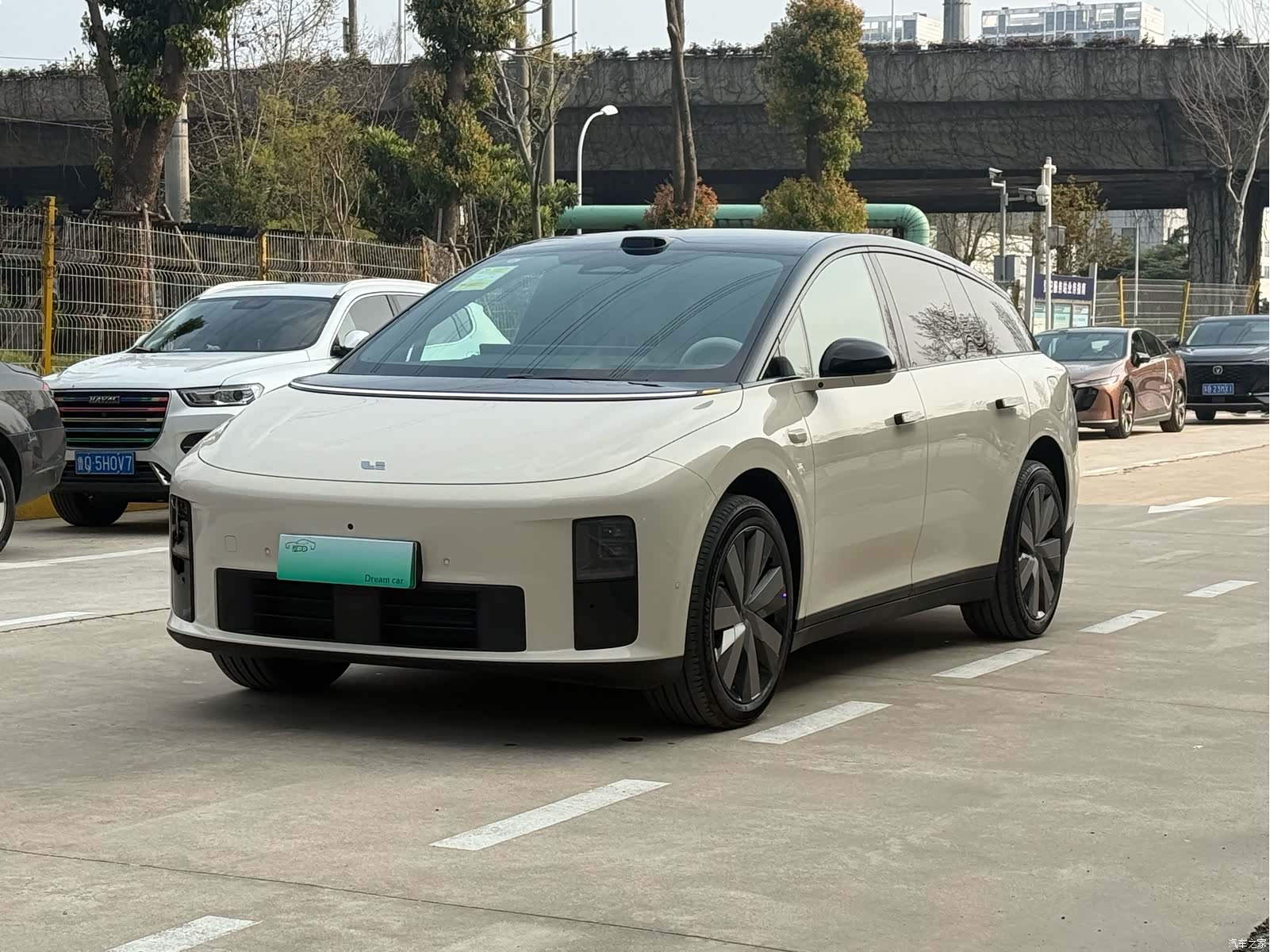 Li Auto i6, 2026 1