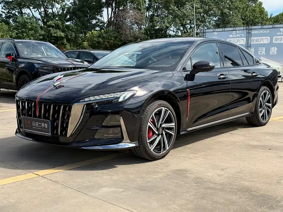 Hongqi H6