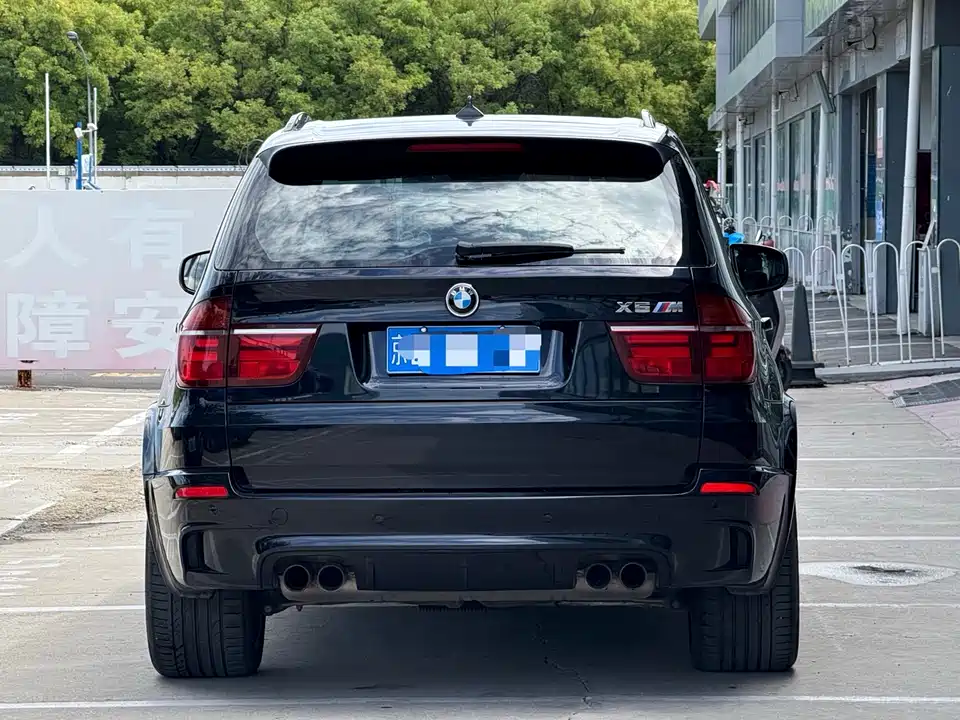 BMW X5 M