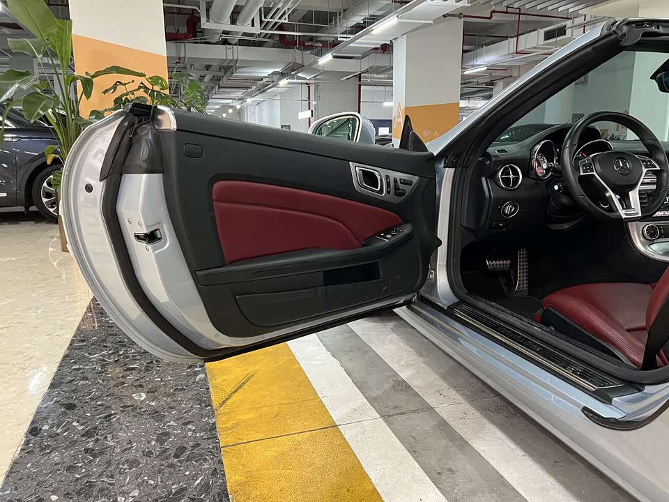 Mercedes-Benz SLK class