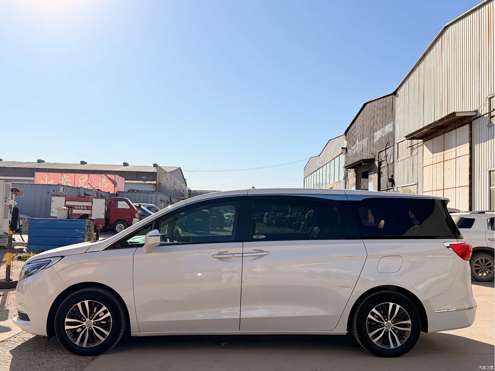 Buick GL8, 2019 8