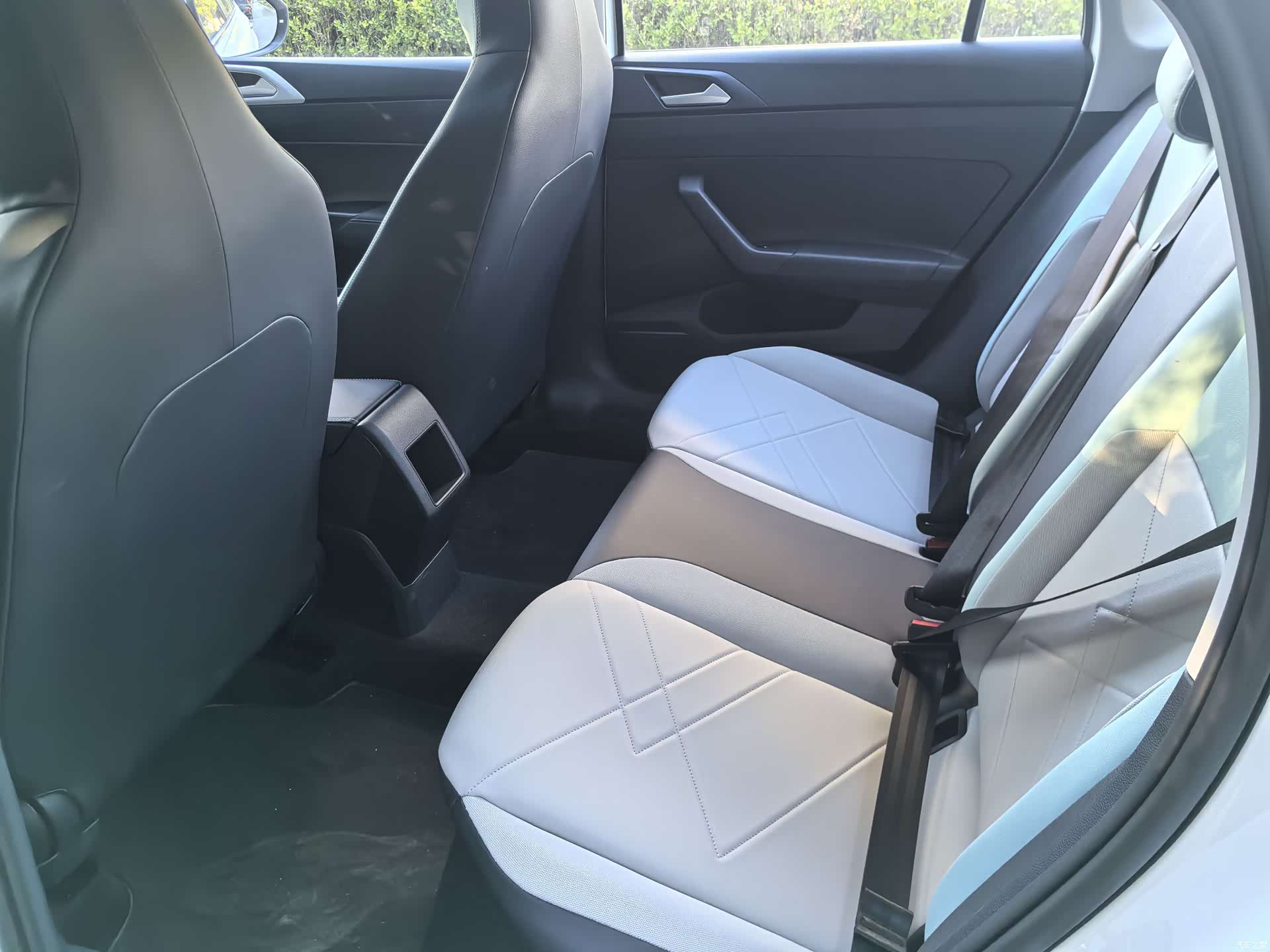 Volkswagen Lavida, 2025 15