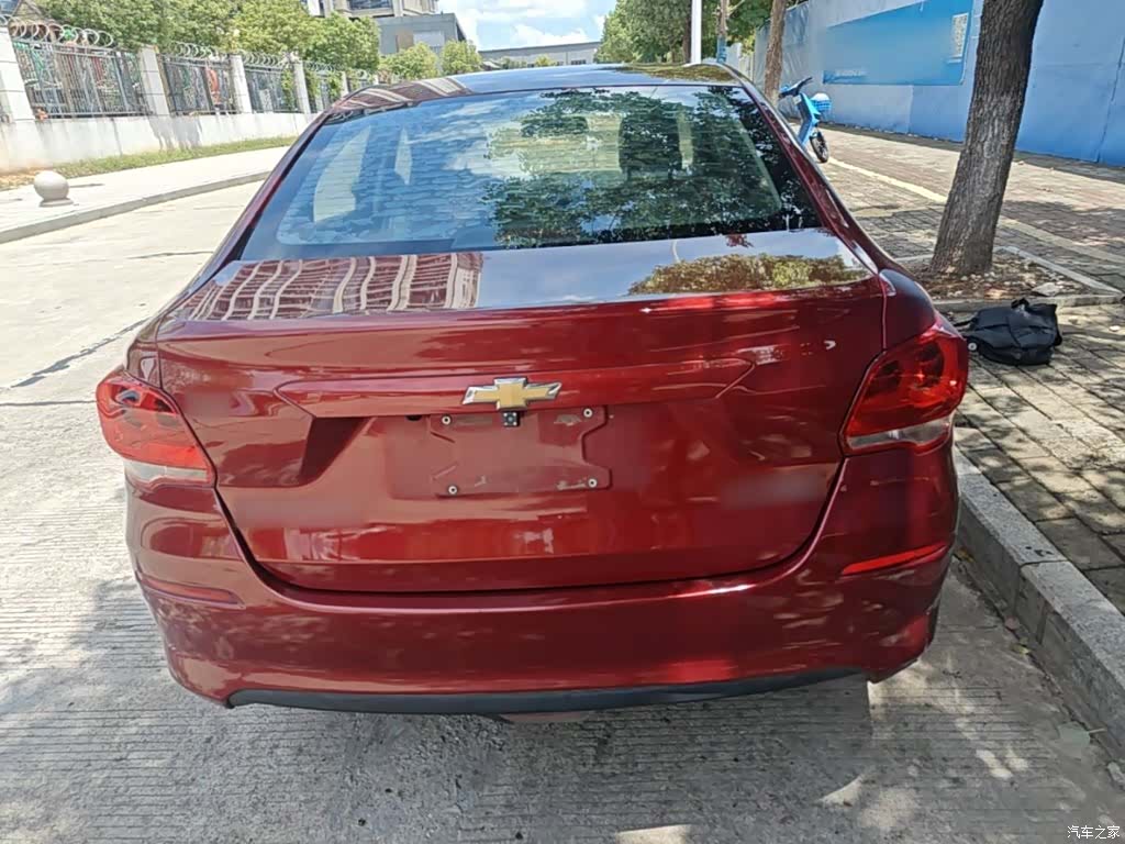 Chevrolet 320, 2018 6