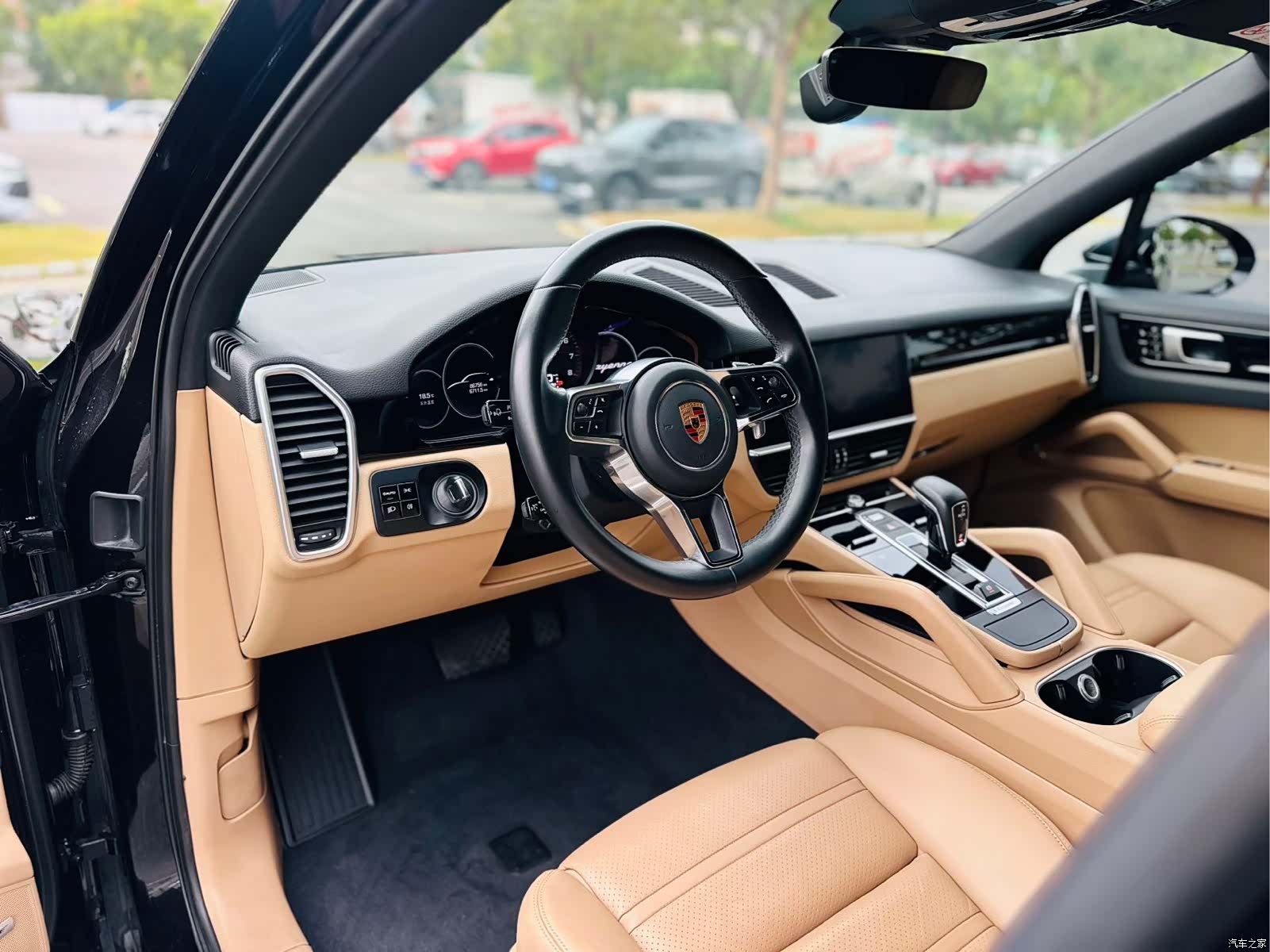 Porsche Cayenne, 2018 6