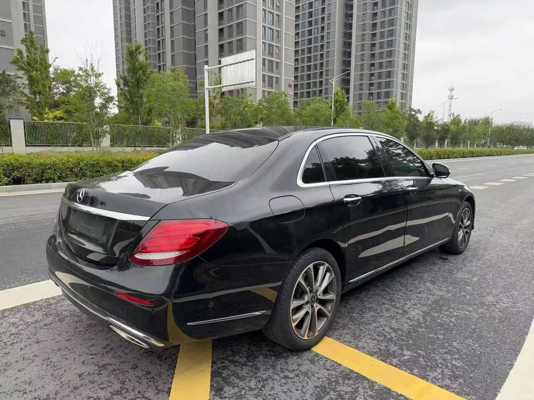 Mercedes-Benz E-Class, 2018 9