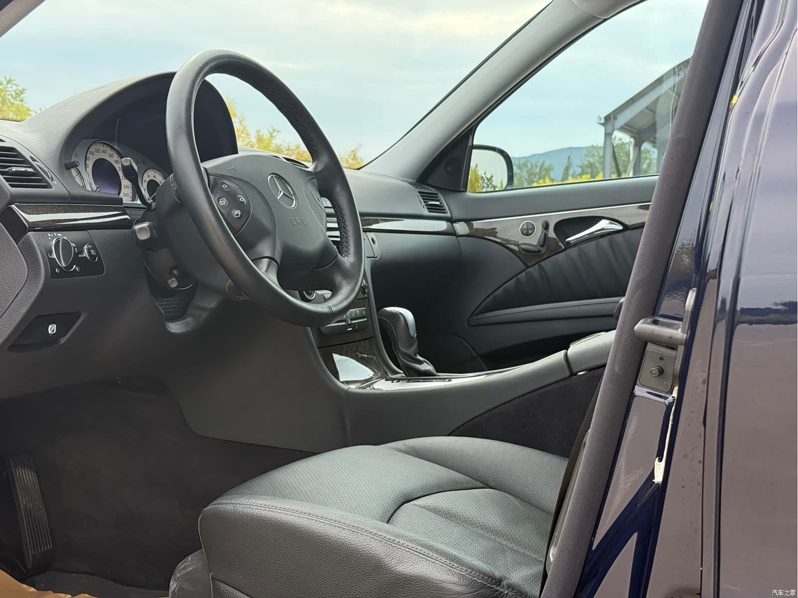 Mercedes-Benz E-Class, 2007 19