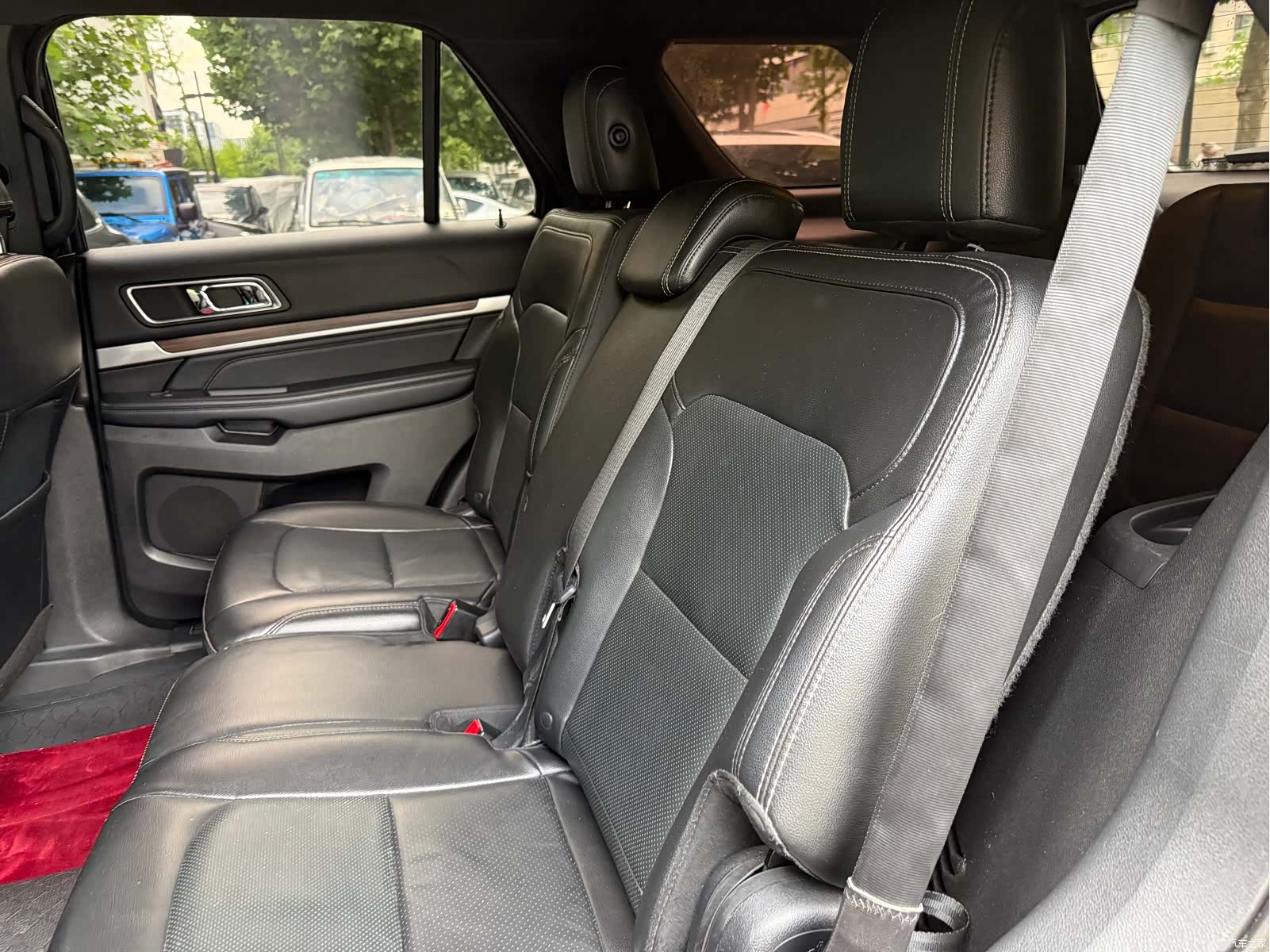 Ford Explorer, 2017 12