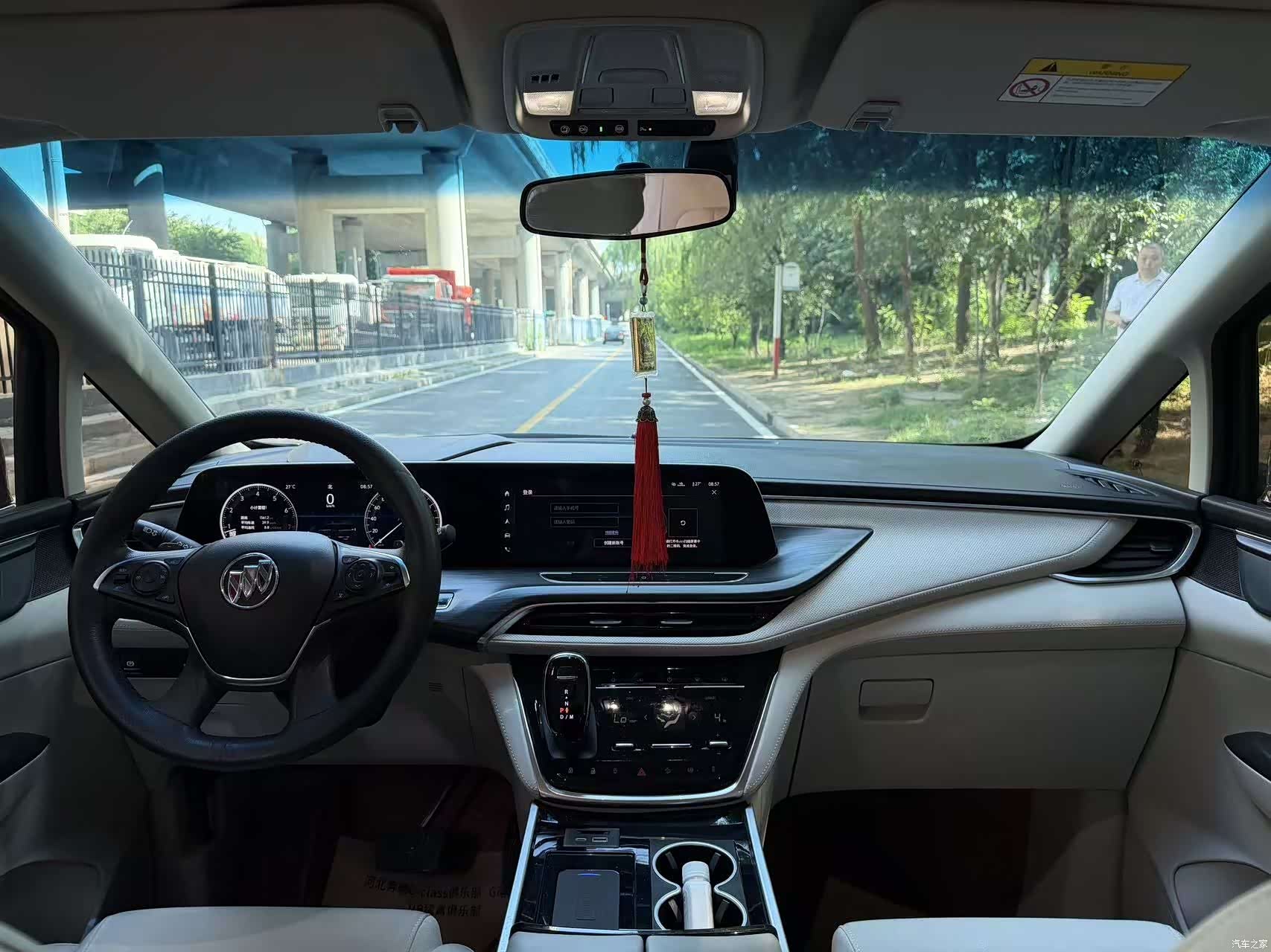 Buick GL8, 2022 10
