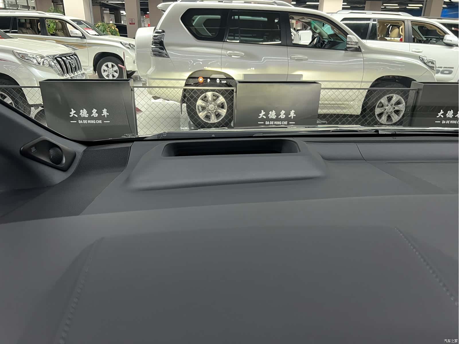 Toyota Alphard, 2024 25