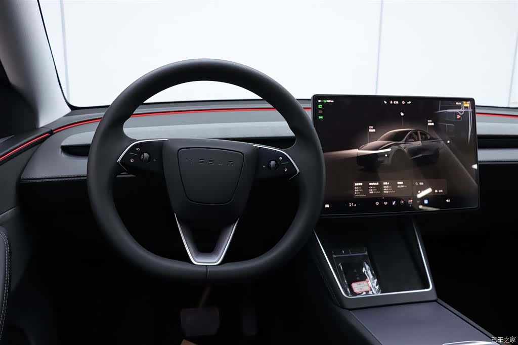 Tesla Model Y, 2025 25