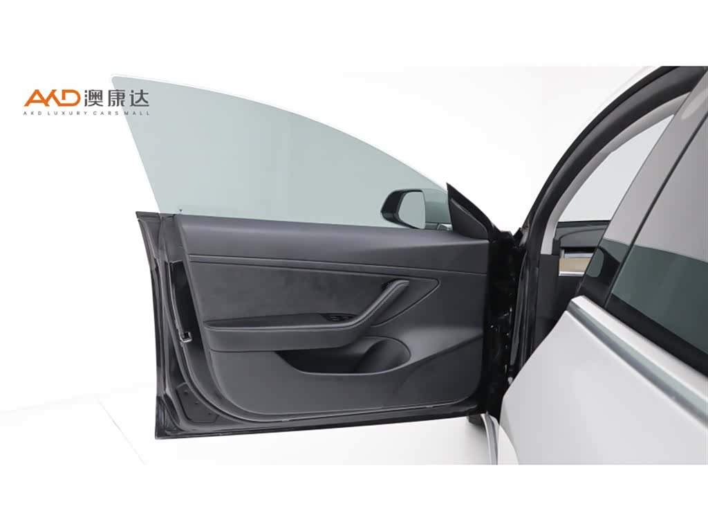 Tesla Model 3, 2020 10