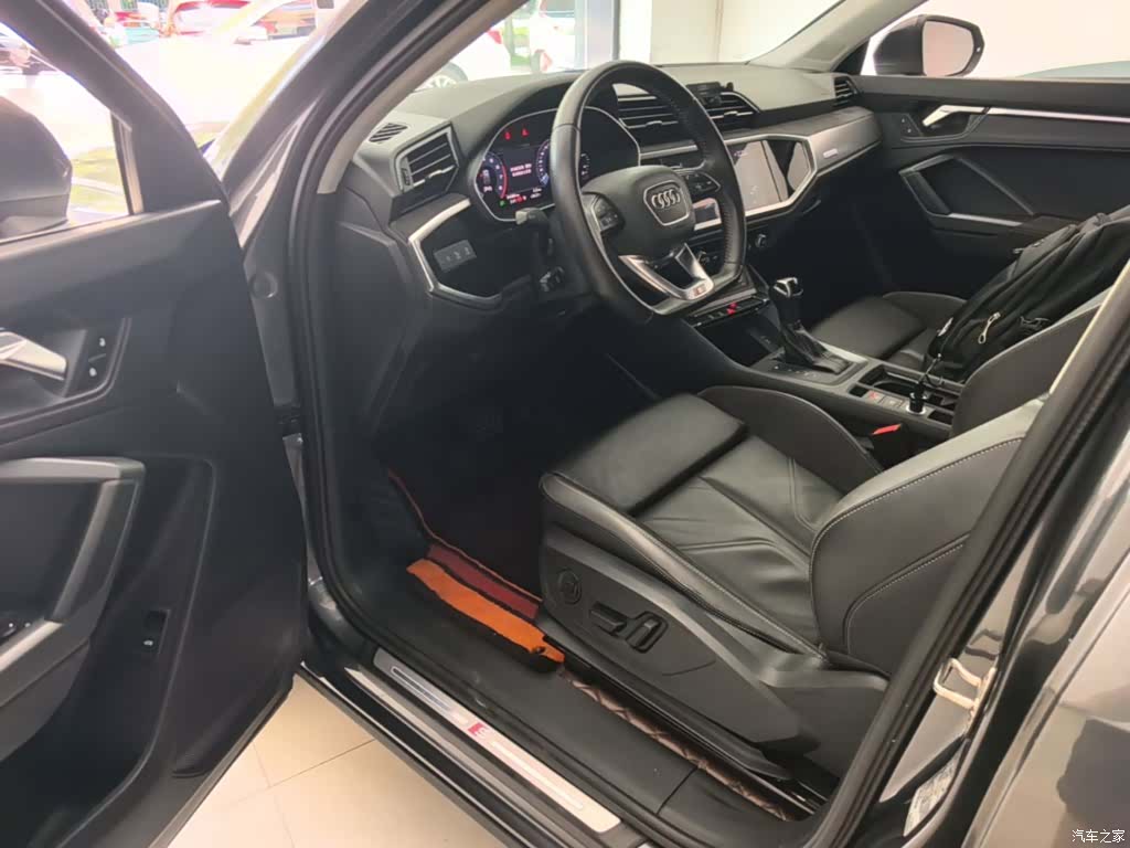 Audi Q3, 2021 16