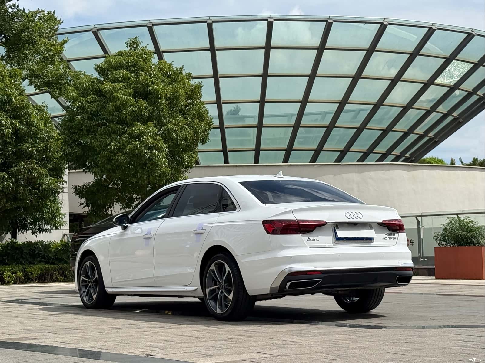 Audi A4L, 2022 9