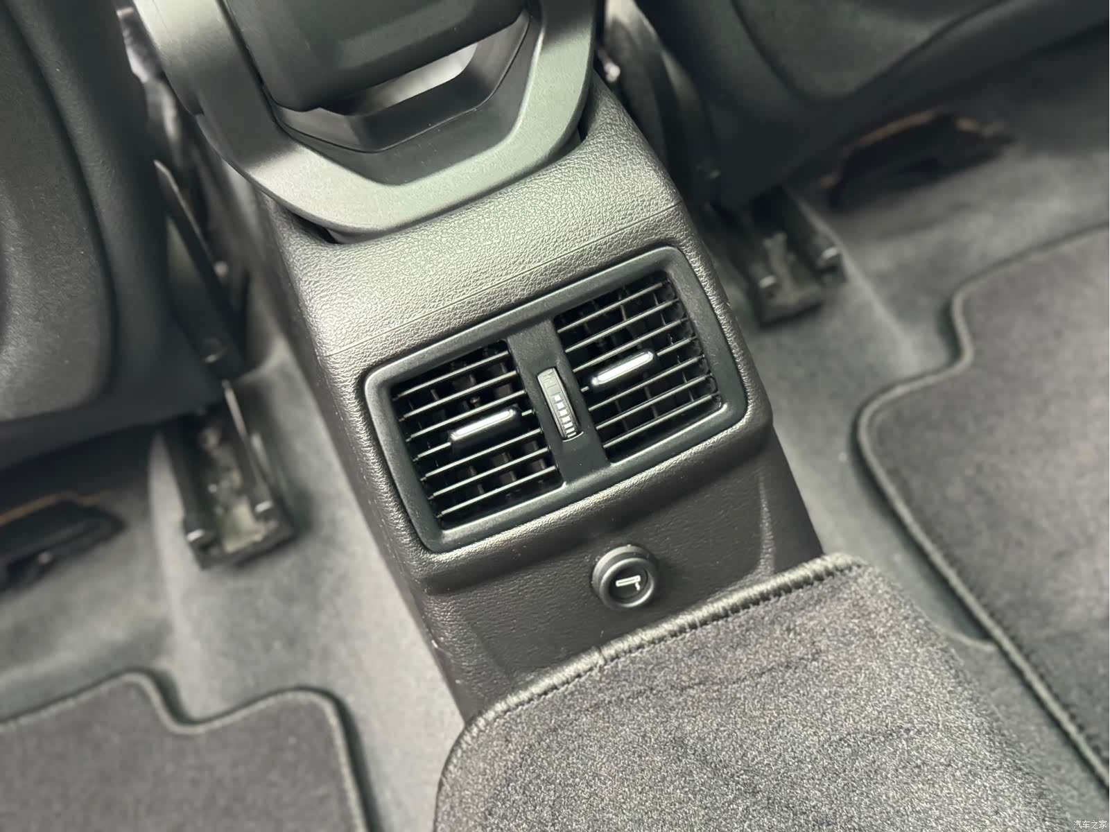 BMW X1, 2018 17