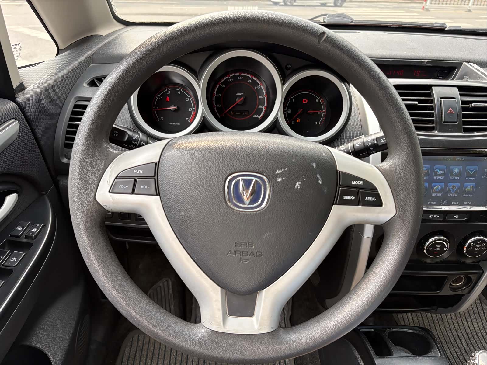Changan CX20, 2015 17