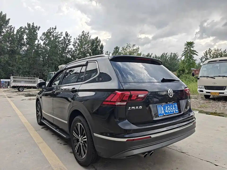 Volkswagen Tiguan L