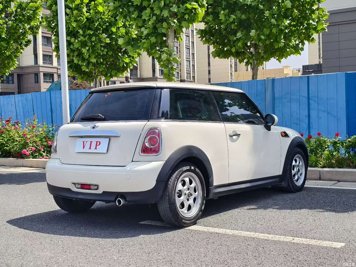 Mini ONE, 2013 9