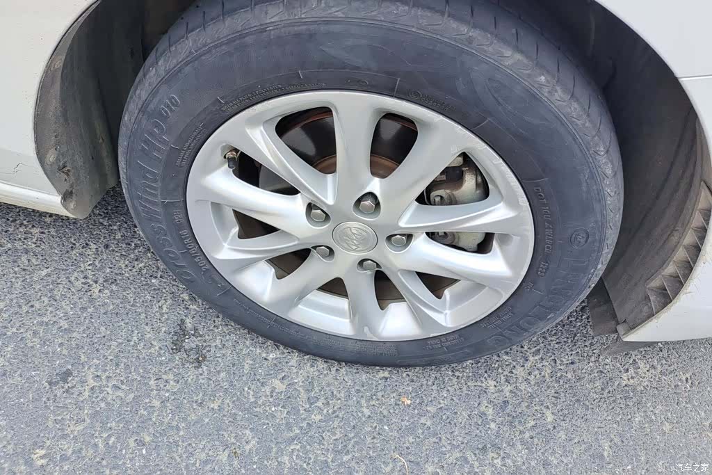 Buick GL6, 2018 6
