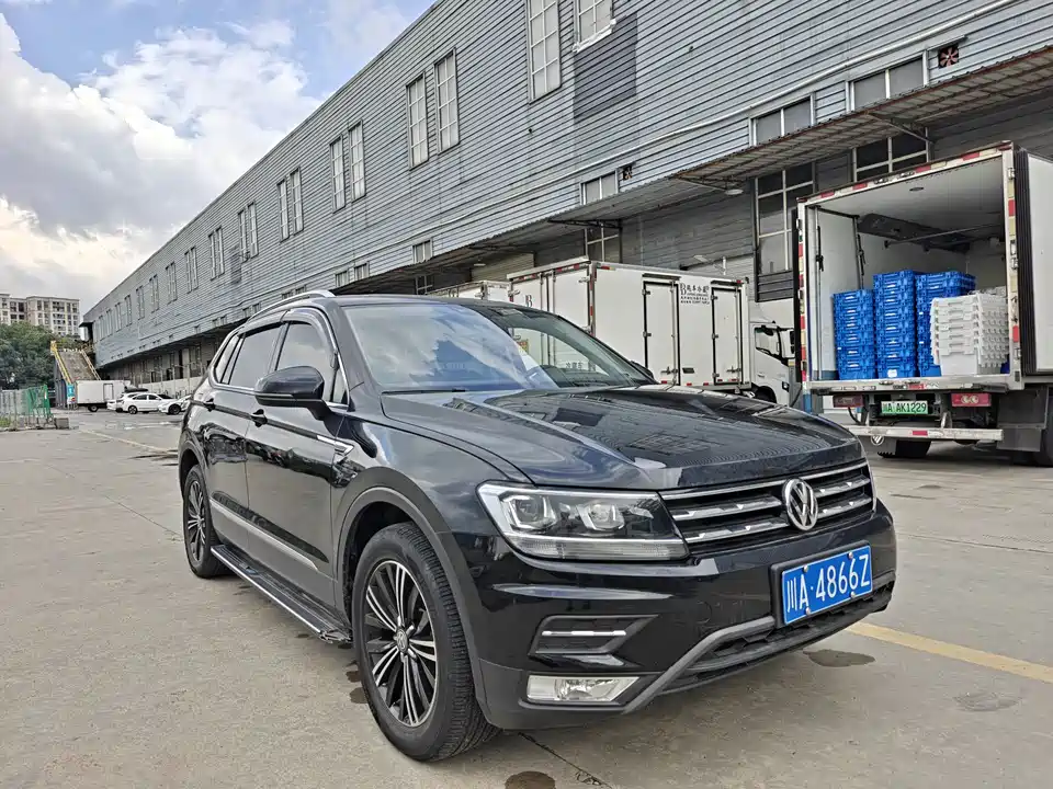 Volkswagen Tiguan L
