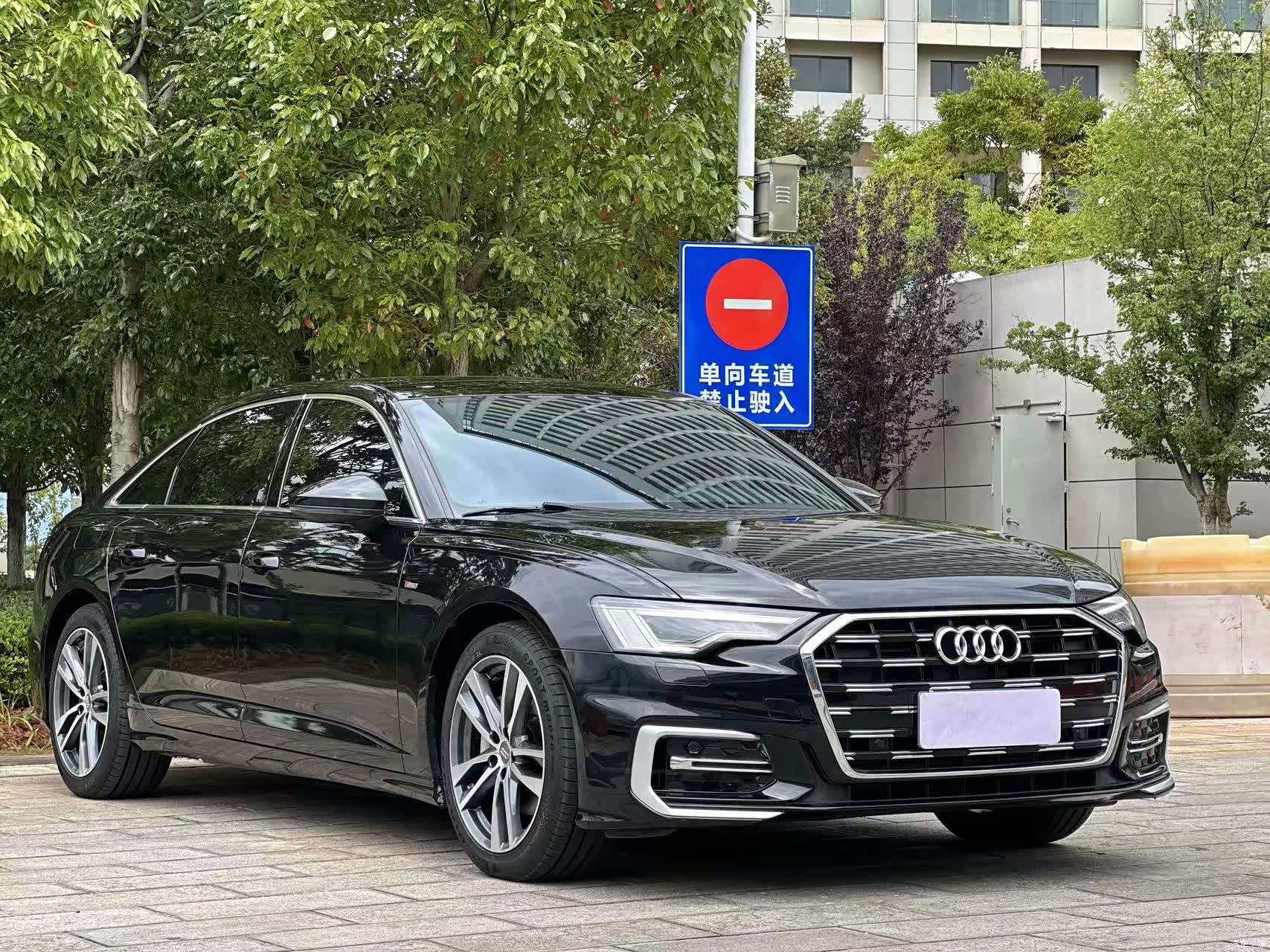 Audi A6L, 2020 3