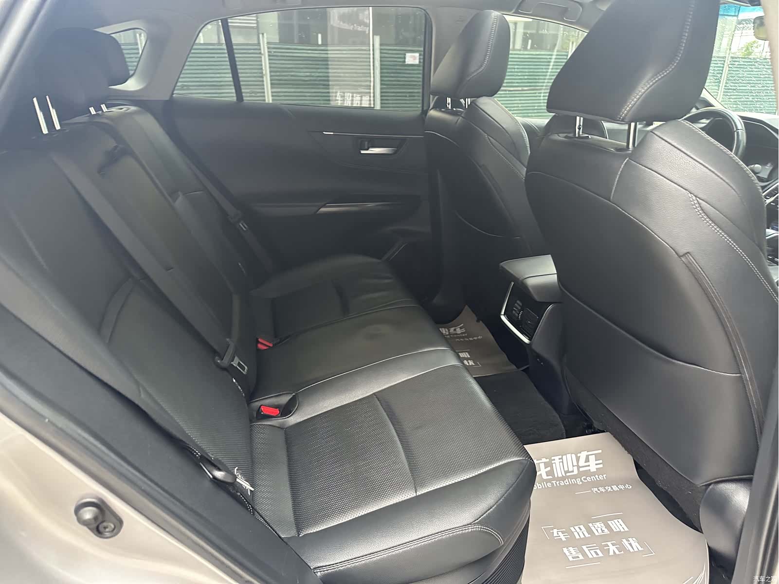 Toyota Venza, 2023 15