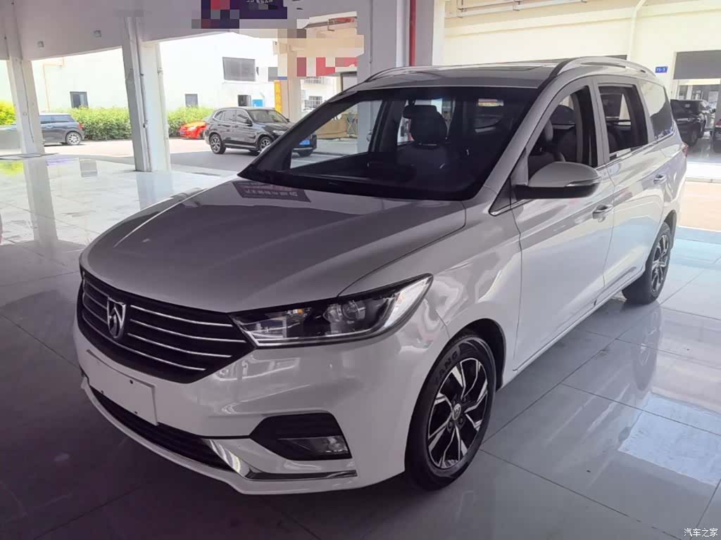 Wuling 360, 2018 2