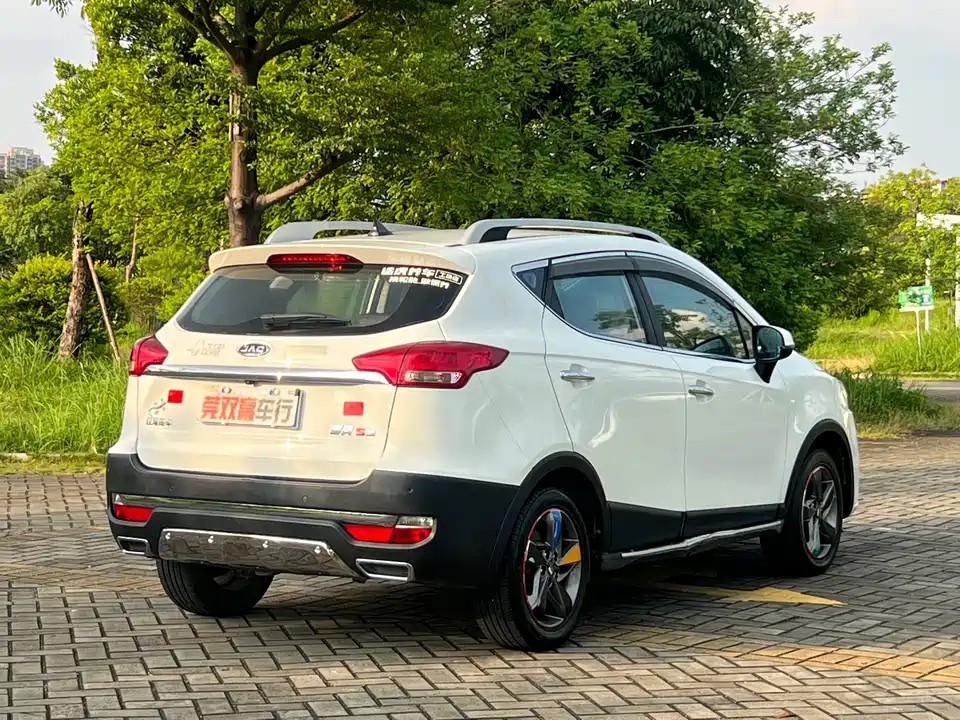 JAC Ruifeng S3